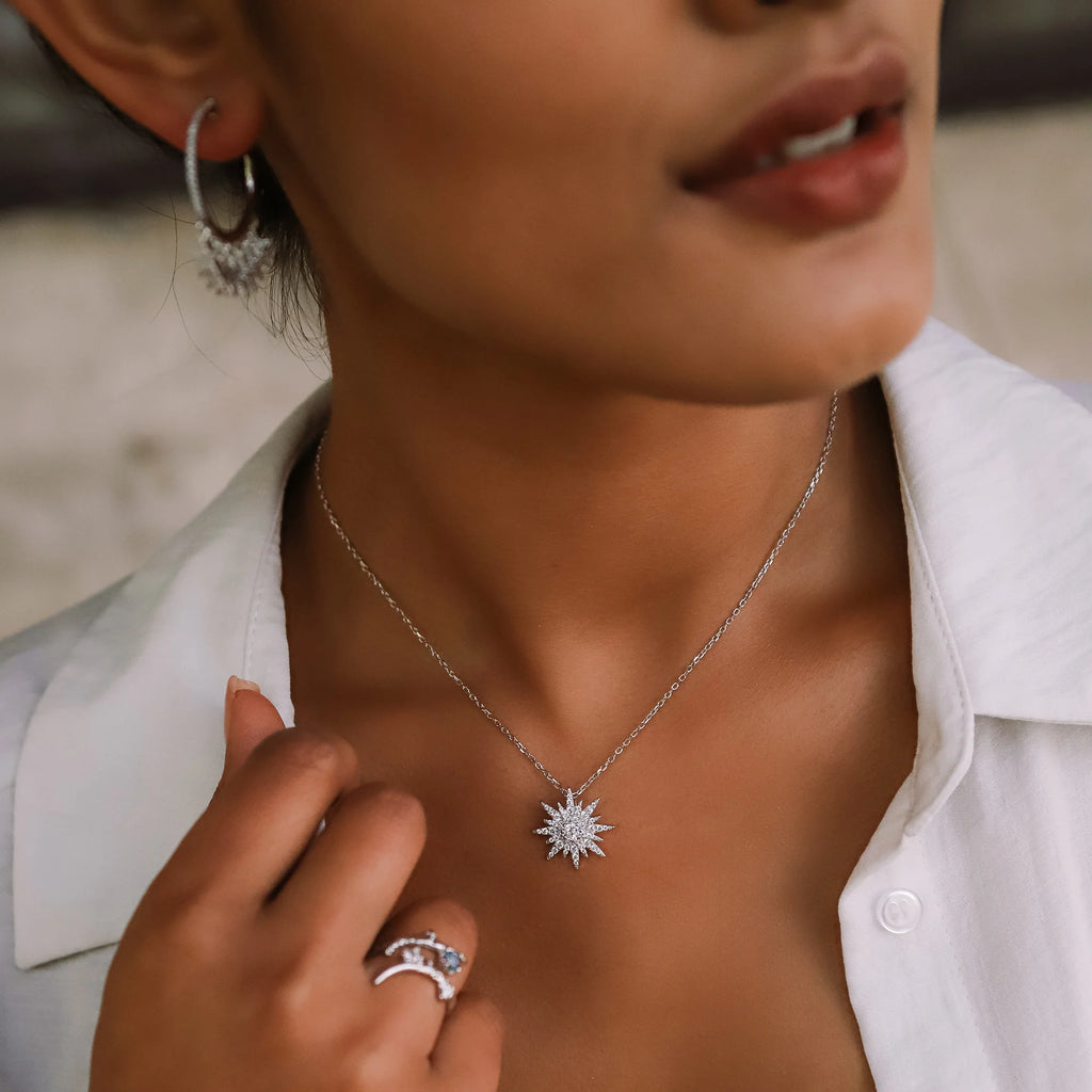 Estella Starburst Necklace - Silver