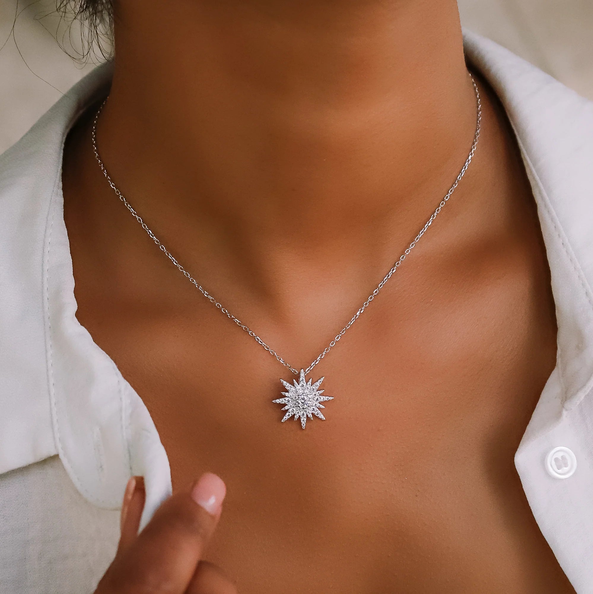 Estella Starburst Necklace - Silver