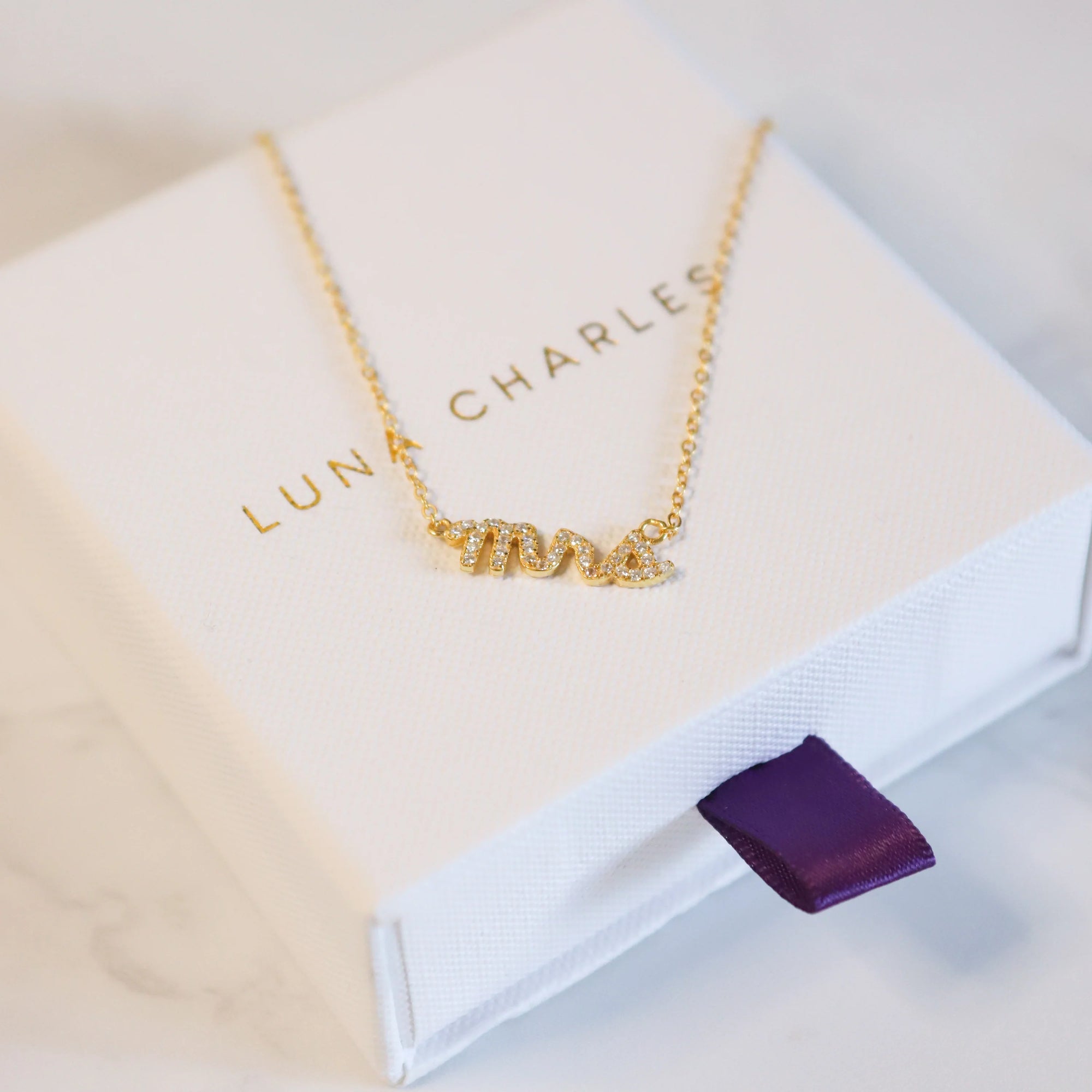 Leia Mrs Necklace - Gold