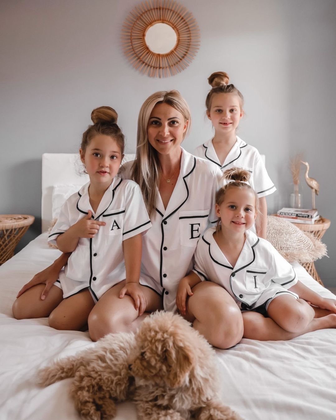 Short Sleeve Pyjama Set - White/Navy Blue